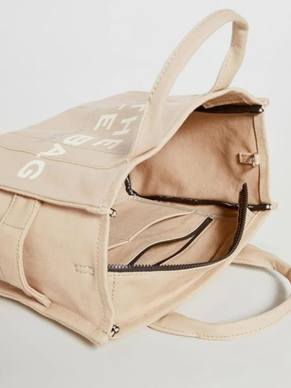 New Authentic Marc Jacobs The Medium Canvas Tote Bag